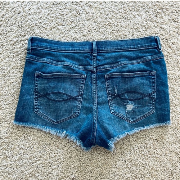 Abercrombie & Fitch jean shorts - Picture 3 of 4